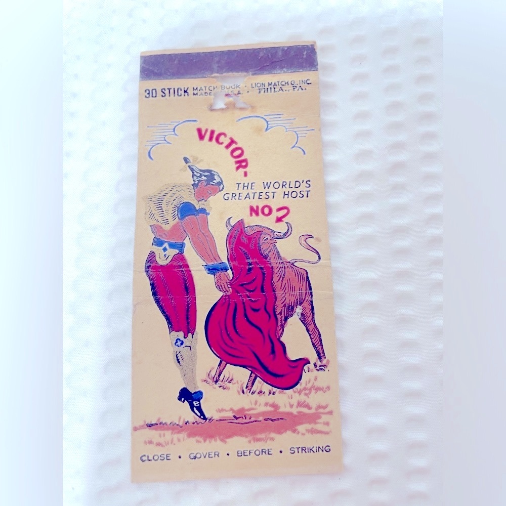 matchbook Tarello’s bullfighting  Victor 30 stick matchbox